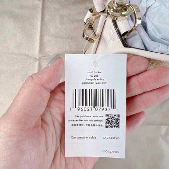 Kate Spade k7288 darcy small pineapple bucket bag in parchment multi - Picture 5 of 5